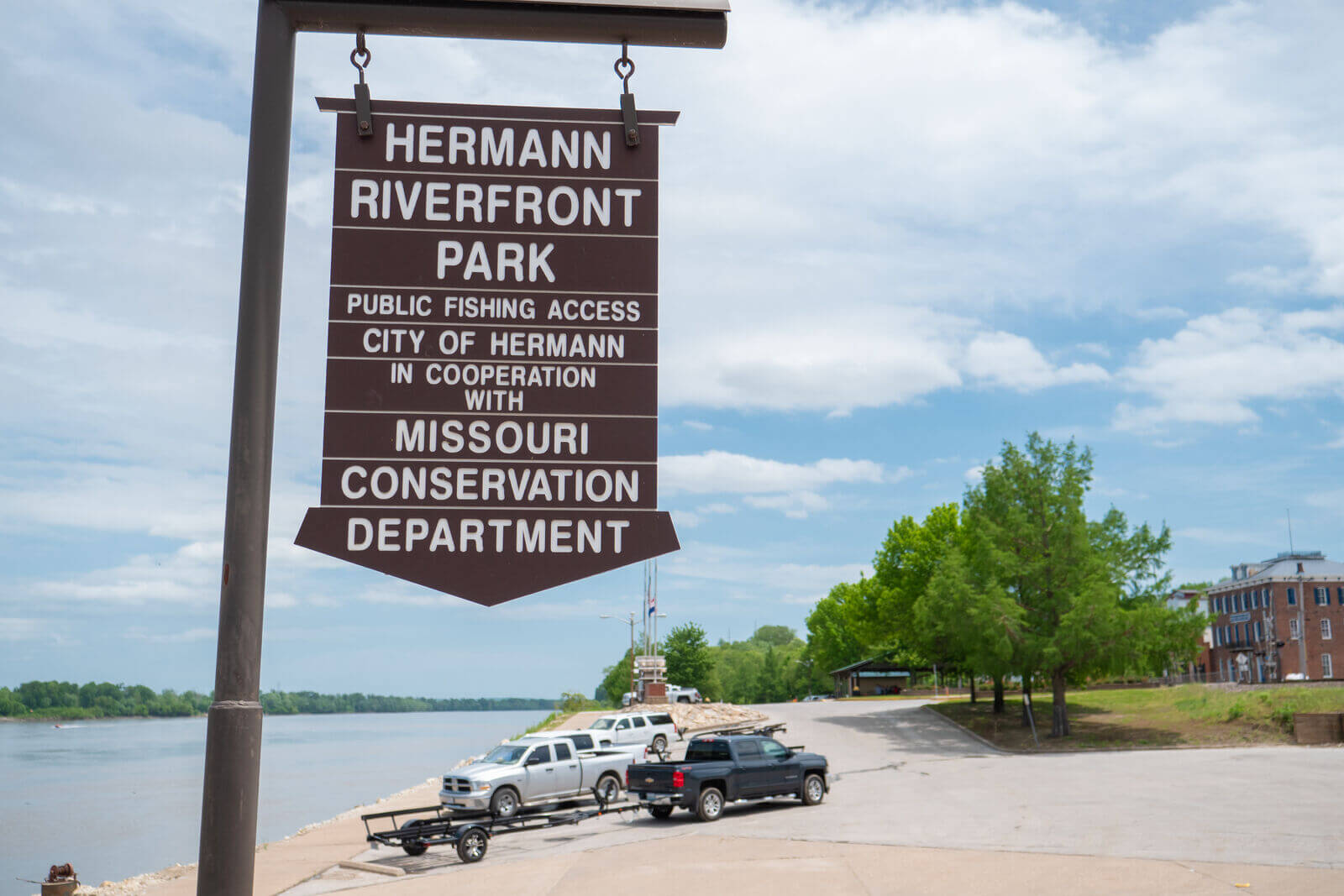 Create Lasting Memories Along the Missouri River in Hermann Create Lasting Memories Along the Missouri River in Hermann