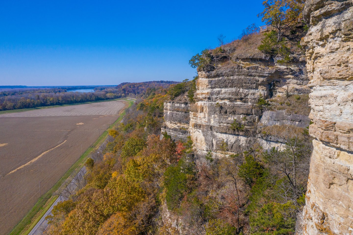 Come for the Breathtaking Views and Scenery in Hermann MO