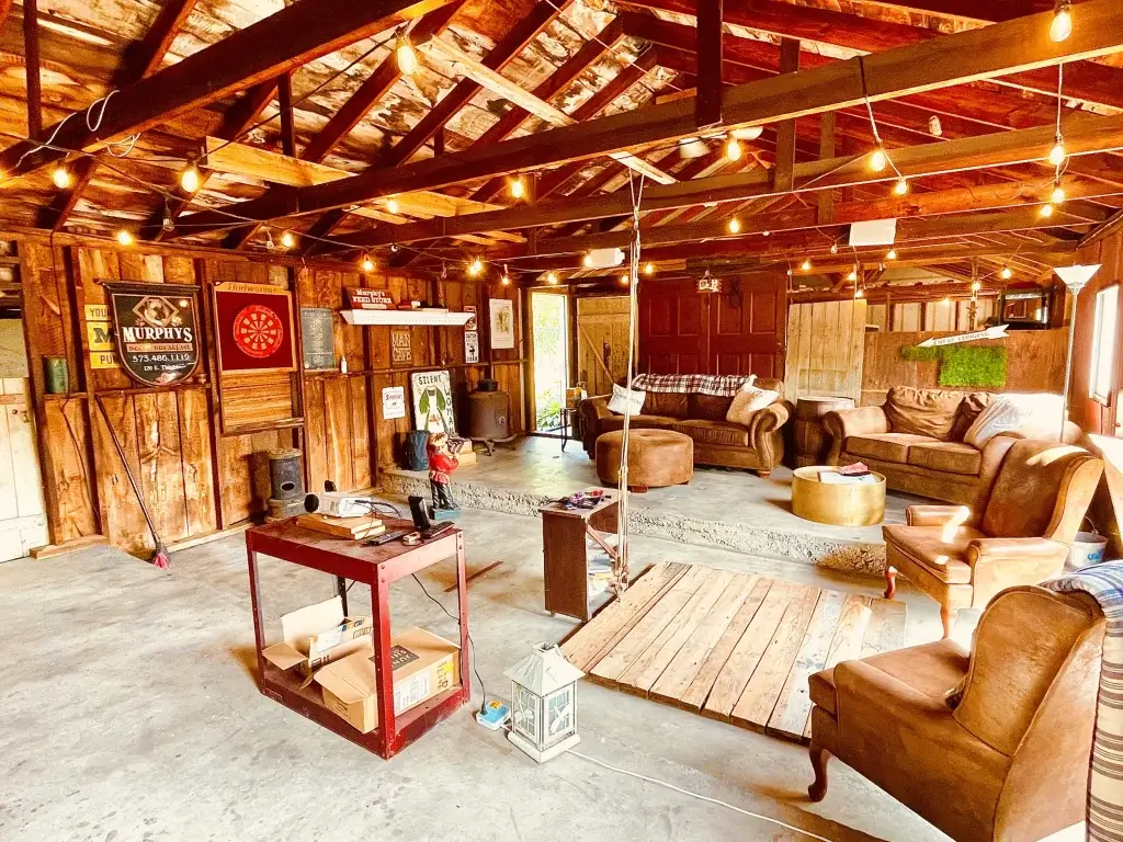 Memorable Places to Stay in Hermann
